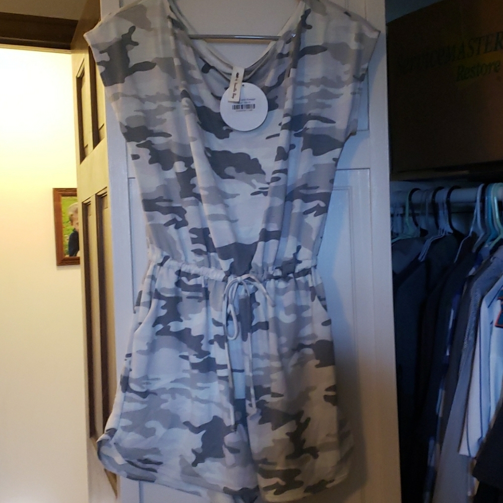 Camo romper